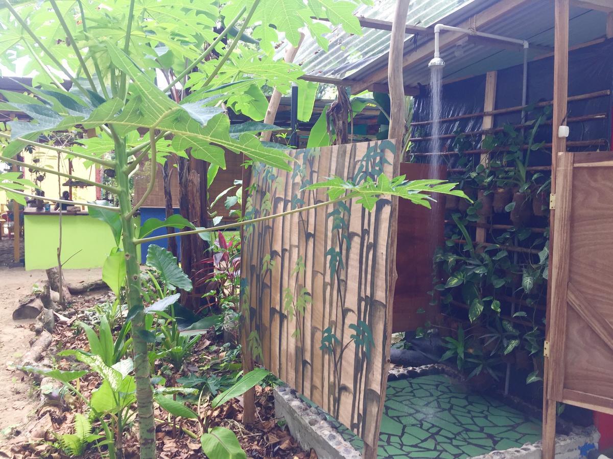 Oasis Hostel Puerto Viejo de Talamanca Exterior photo